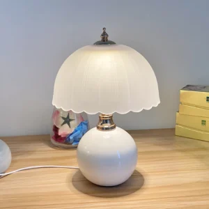 Abajur Moderno de Cerâmica com Capa de Vidro para Quarto Infantil