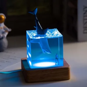Luminária Noturna de Resina Epóxi com Baleia e Tubarões - Decoração LED - Tubarões - Com