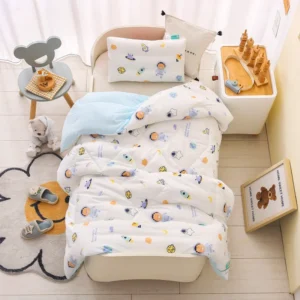Colcha Infantil Lavável de Algodão para Todas as Estações - Colcha Primavera e Outono 150x200cm 45 libras, Urso Espacial