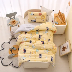 Colcha Infantil Lavável de Algodão para Todas as Estações - Colcha de Outono e Inverno 120x150cm 35 libras, Leão Avião Amarelo