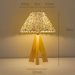 Abajur de Mesa LED Moderno com Tecido e Luz Regulável USB