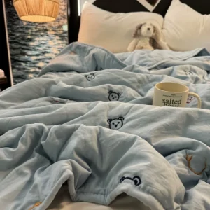 Colcha de Verão Lavável em Algodão - Estilo Elegante e Confortável - 150x200cm [colcha de verão individual], Colcha de Verão Bordada ~ Urso Azul