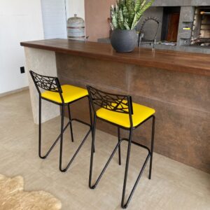 Kit 2 Banqueta Alta Estofada Design Moderno Estilo Industrial Para Bancada Ilha ou Bar - Amarelo