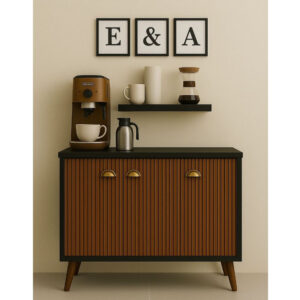 QUEIMA DE ESTOQUE - Aparador Buffet E&A 3 Portas com Pés Retro Cantinho Do Café