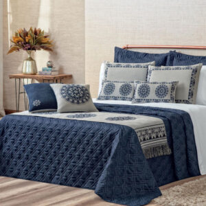 Kit Colcha Cobre Leito Completo Casal King Turin 180 Fios 10 peças Delicado Exclusivo e Sofisticado - Azul Marinho