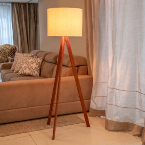 Abajur Luminaria De Chao Grande Iluminação Agradável Bivolt