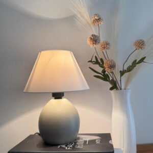 Abajur Cerâmica Porcelana Bivolt com Cúpula Decoração Moderna Sala Quarto Escritório