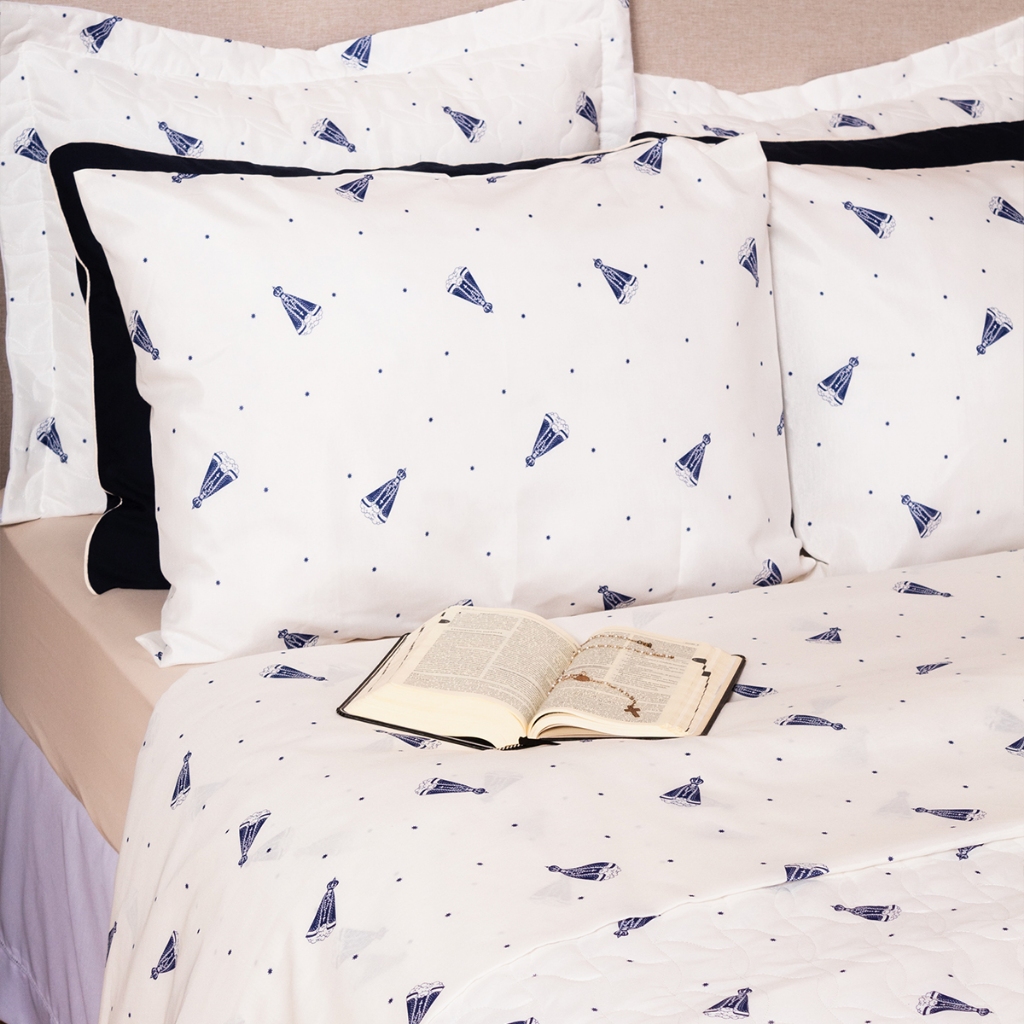 Cobre leito Essencialle Ideal para Cama King Composto por 03 Peças 150 Fios Alg/PL Várias Estampas