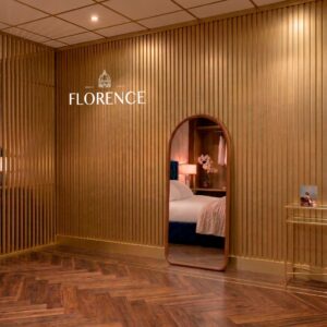 Espelho Verona Oval Base Reta Corpo Inteiro Com Moldura em Couro Premium 120x50 Sala Quarto