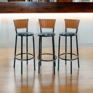 KIT 3 BANQUETAS BANCO ALTO DE COZINHA AREA GOURMET MOVEIS DE JUNCO - 3.bq.alta.imbuia/pre.flo