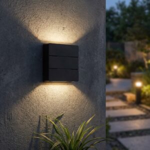 Arandela de Parede Led 6W 3000K IP65 Facho Duplo Bivolt Blumenau Preta Sobrepor Externa