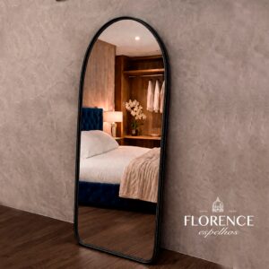 Espelho Verona Oval Base Reta Corpo Inteiro Com Moldura em Couro Premium 120x50 Sala Quarto