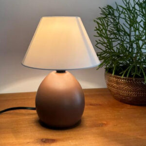 Abajur Cerâmica Porcelana Bivolt com Cúpula Decoração Moderna Sala Quarto Escritório