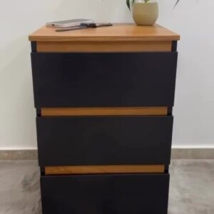 Mesa de Cabeceira Veronna 3 Gavetas Pequim - Cores