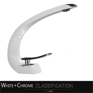 Torneira de Banheiro Luxuosa com Água Quente e Fria - Chrome - Cromo Branco