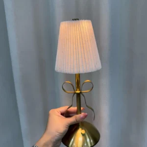 Luminária de Mesa LED Recarregável com Abajur de Tecido - Decoração Criativa - Linho