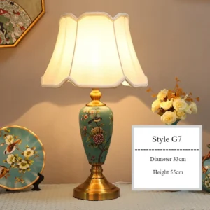 Luminária de Chão Sandyha com Design Floral para Sala e Quarto