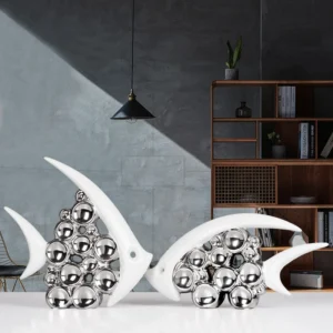 Decoração em Cerâmica Peixe Borboleta Banhado a Prata para Casamento