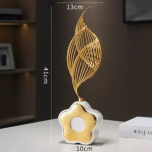 Ornamentos Cerâmicos de Borboletas Douradas para Decoração de Ambientes - Modelo 5