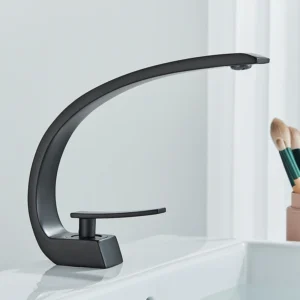 Torneira de Banheiro Luxuosa com Água Quente e Fria - Chrome