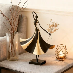 Escultura de Metal Bailarina Dourada para Decoração de Casa