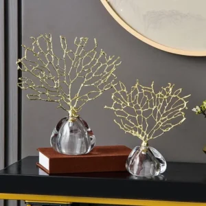 Escultura Decorativa de Metal para Mesa e Escritório - Acessório Elegante