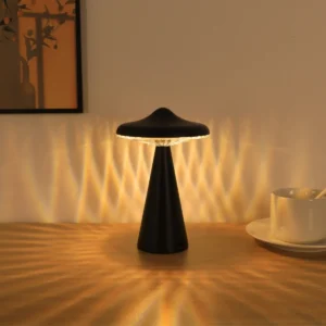 Abajur de Mesa LED UFO com Carregamento USB - Luz Regulável para Quarto