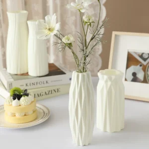 Vaso de Plástico Simples Prata para Flores Artificiais - Decoração Moderna