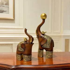 Escultura de Animal em Resina com Imitação de Madeira para Decoração - Cor 2