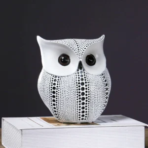 Estátuas Decorativas de Coruja em Resina - Preto e Branco - PRETO