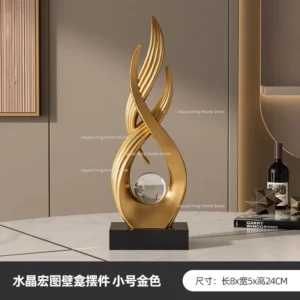 Estatueta Decorativa em Resina para Sofisticação da Sua Casa - Modelo 4