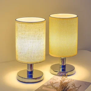 Lâmpada de Mesa USB Nórdica com Controle Remoto - Decoração Criativa para Quarto