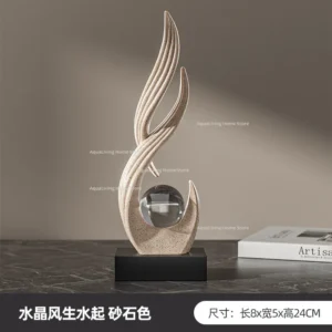 Estatueta Decorativa em Resina para Sofisticação da Sua Casa - Modelo 3