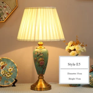 Luminária de Chão Sandyha com Design Floral para Sala e Quarto