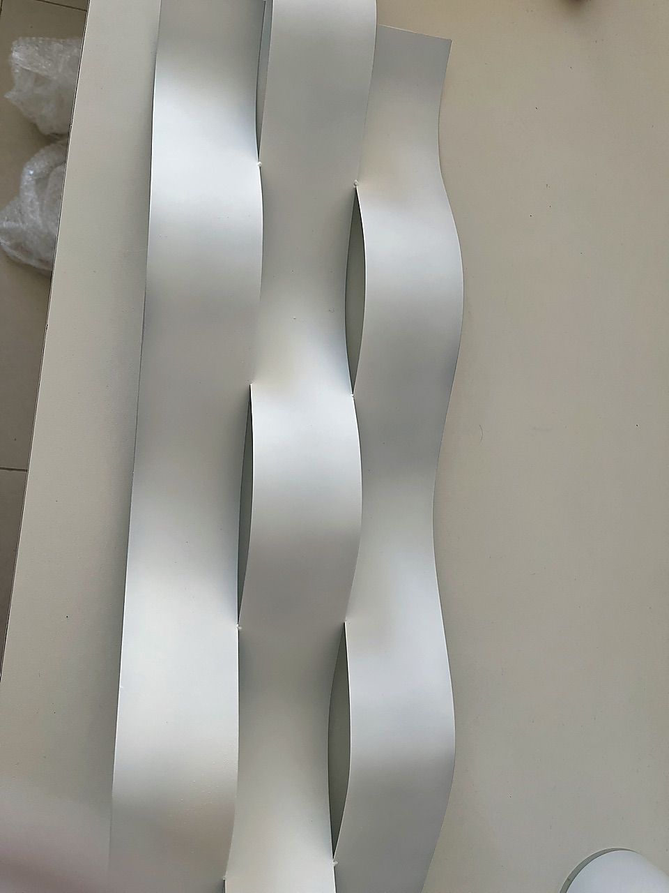 ESCULTURA ONDULADA DE PAREDE DE METAL,DECORAÇAO ENFEITE METAL DE AÇO,ESCULTURA DECORATIVA